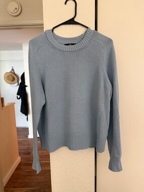 Banana Republic Light Blue Crewneck Sweater